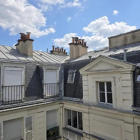 Cozy Next To The Eiffel Tower *